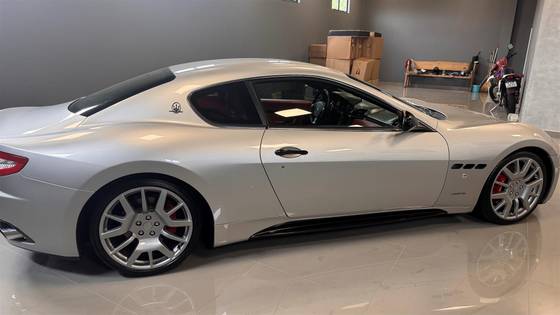 MASERATI GRANTURISMO 4.7 S V8 32V GASOLINA 2P MANUAL AUTOMATIZADO MASERATI GRANTURISMO 4.7 S V8 32V GASOLINA 2P MANUAL AUTOMATIZADO